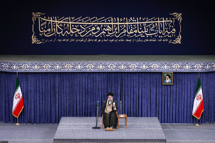 دیدار کارگزاران حج با رهبر انقلاب