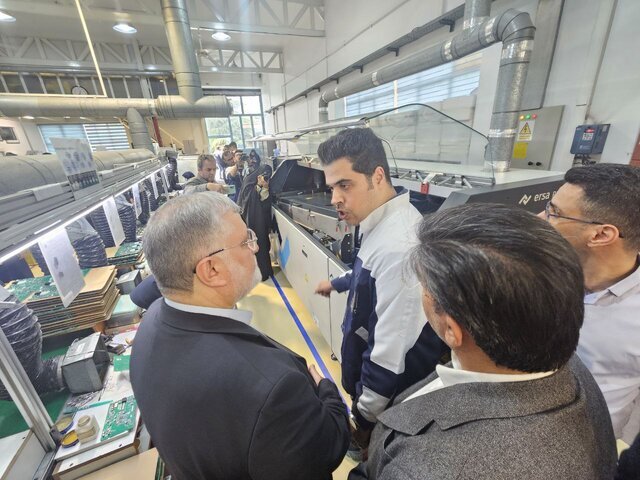 تاکید استاندار تهران بر افزایش سرعت تولید و پیگیری صادرات