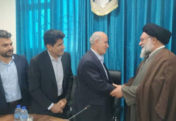 فوتبال بستری برای همبستگی و انتقال پیام‌های ارزشمند است