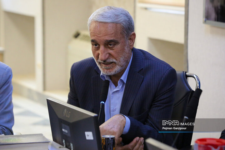 جلسه ستاد هماهنگی و برنامه‌ریزی بزرگداشت شهید آیت‌الله رئیسی و شهدای خدمت در اصفهان