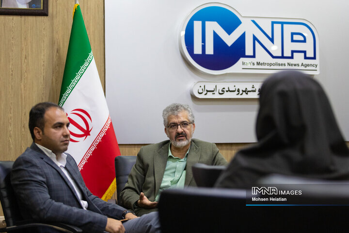 از زیان‌ خام فروشی تا مشکلات رشد شرکت‌های فناور/ شناسایی فرصت‌ها در مسیر اقتصاد دانش‌بنیان