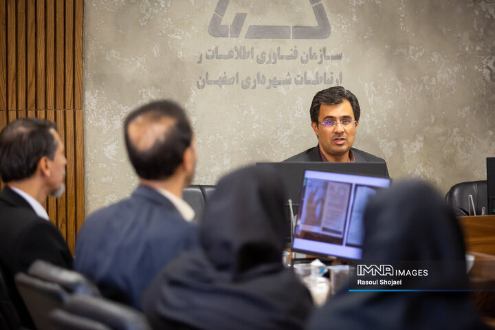 جلسه کمیته فنی فناوری اطلاعات و ارتباطات شهرداری اصفهان