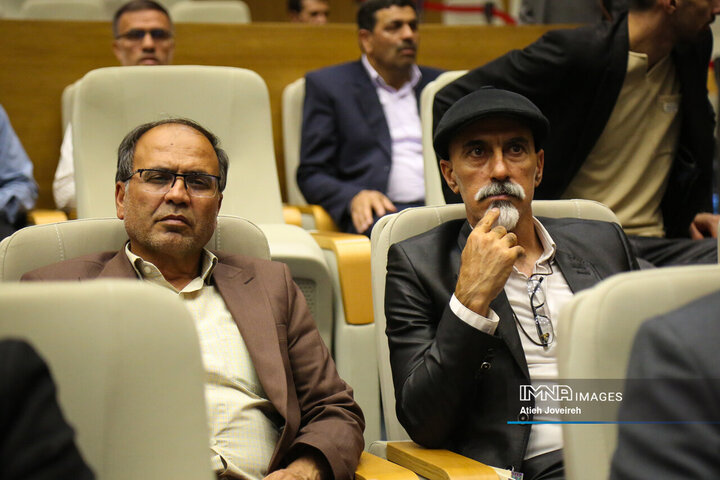 آیین تجلیل از معلمان نمونه استان اصفهان