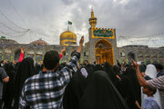 حال و هوای حرم رضوی در آستانه میلاد امام رضا(ع)
