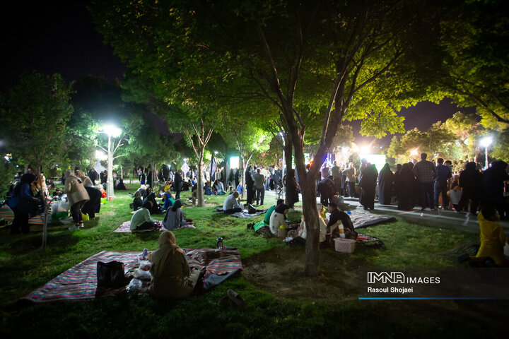 ویژه برنامه «هشت آسمان»