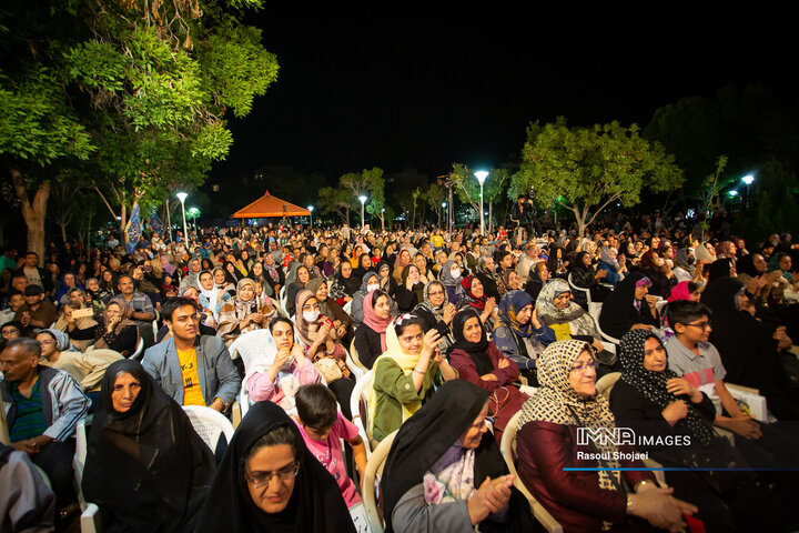 ویژه برنامه «هشت آسمان»