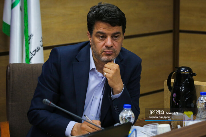 نشست مجمع نمایندگان استان اصفهان