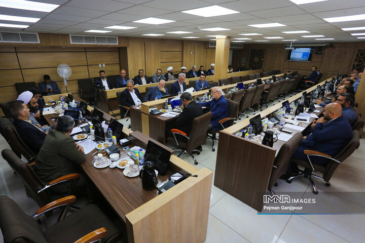 نشست مجمع نمایندگان استان اصفهان