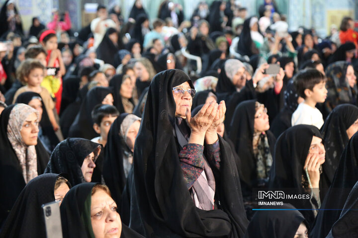 ویژه برنامه دهه کرامت در منطقه 11 شهرداری اصفهان