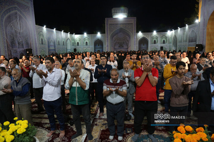 ویژه برنامه دهه کرامت در منطقه 11 شهرداری اصفهان