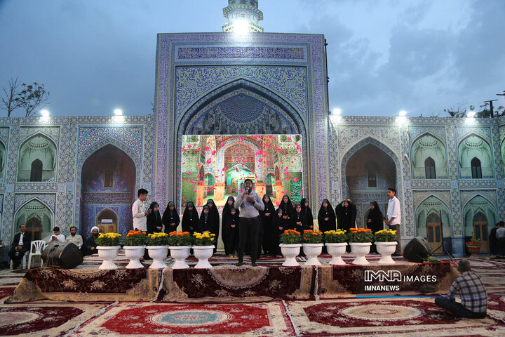 ویژه برنامه دهه کرامت در منطقه 11 شهرداری اصفهان