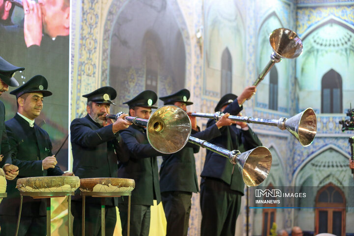 ویژه برنامه دهه کرامت در منطقه 11 شهرداری اصفهان