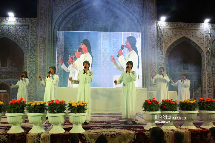 ویژه برنامه دهه کرامت در منطقه 11 شهرداری اصفهان