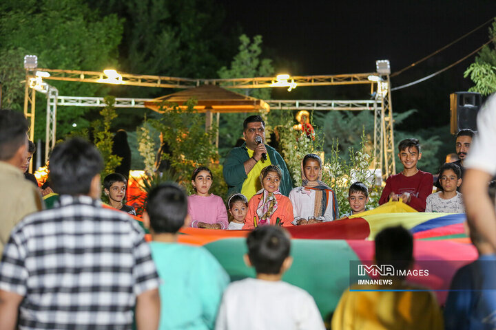 ویژه برنامه دهه کرامت در منطقه 11 شهرداری اصفهان