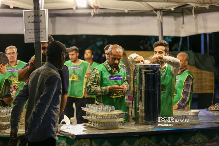 ویژه برنامه دهه کرامت در منطقه 11 شهرداری اصفهان