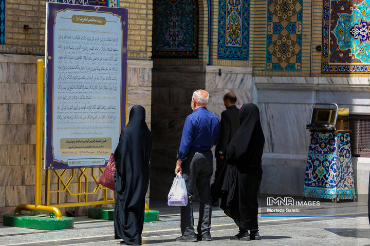 حال و هوای حرم رضوی در آستانه میلاد امام رضا(ع)