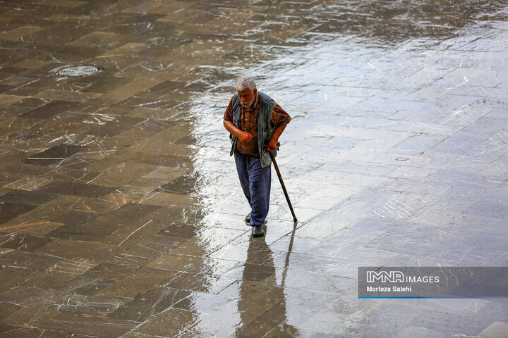 حال و هوای حرم رضوی در آستانه میلاد امام رضا(ع)