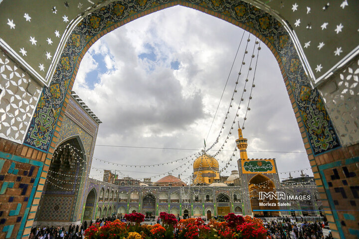 حال و هوای حرم رضوی در آستانه میلاد امام رضا(ع)