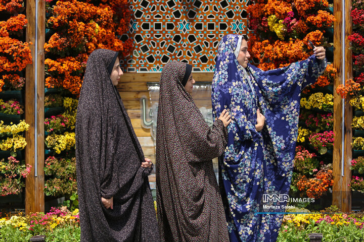 حال و هوای حرم رضوی در آستانه میلاد امام رضا(ع)