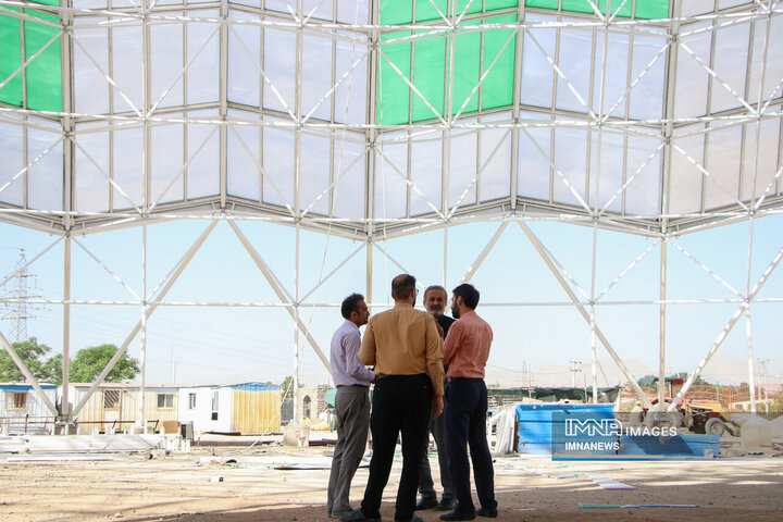 بازدید نایب رئیس شورای شهر اصفهان از بازار گل ارغوان