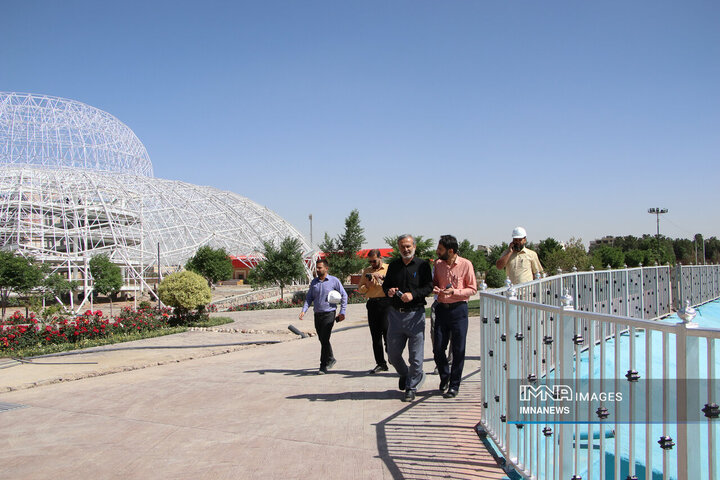 بازدید نایب رئیس شورای شهر اصفهان از بازار گل ارغوان