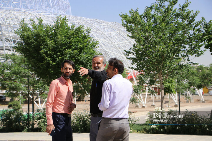 بازدید نایب رئیس شورای شهر اصفهان از بازار گل ارغوان