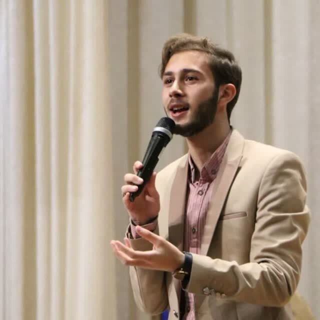 عشق به معلمی؛ از رویای کودکی تا کلاس درس