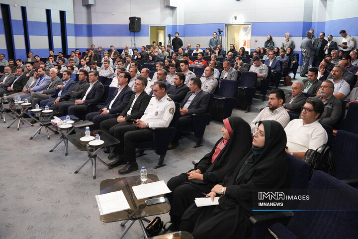 همایش اهمیت نقش و جایگاه HSE در مدیریت شهری