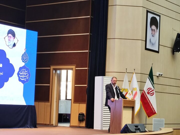 نگاه برخی مدیران به شوراها باید تغییر کند