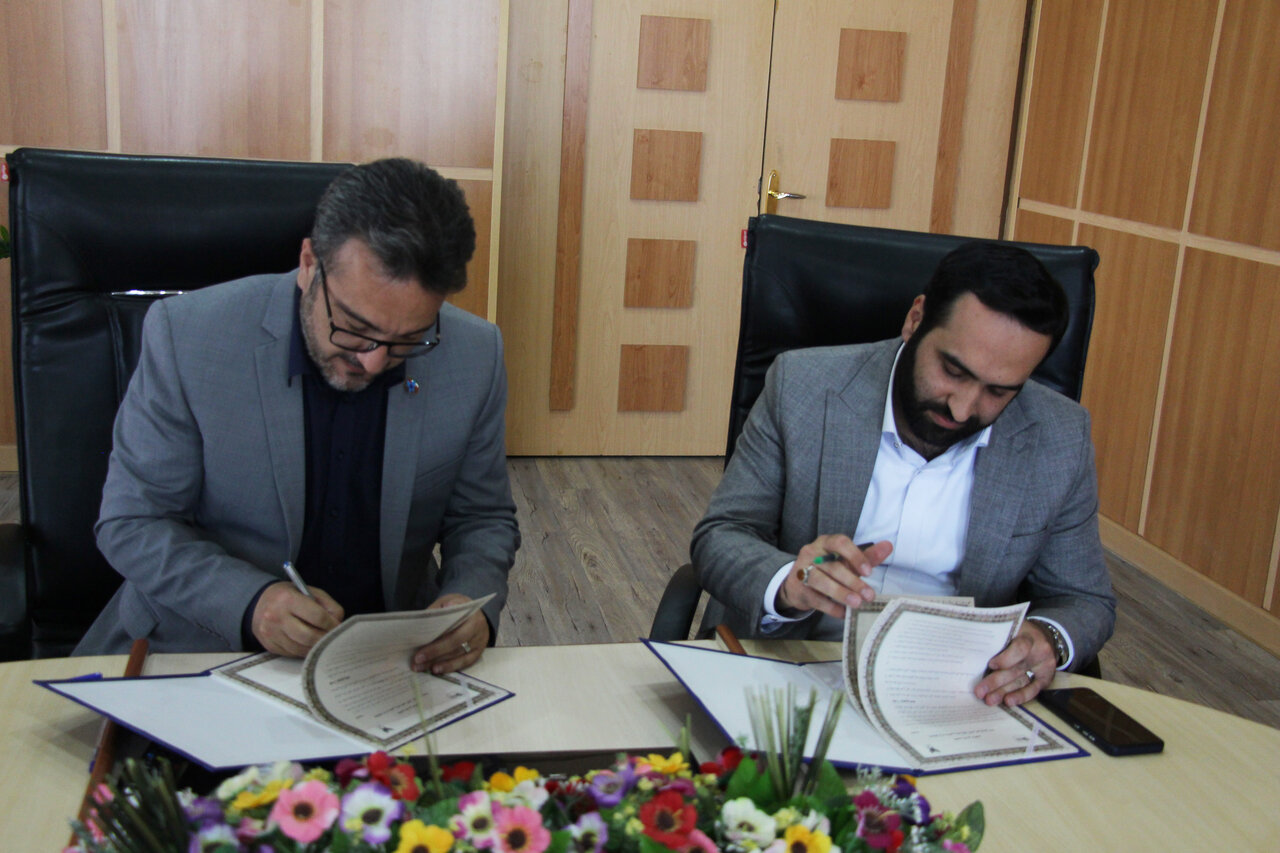 تفاهم‌نامه راهبردی ایمنا و دانشگاه نجف‌آباد امضا شد