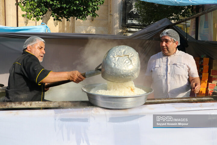 جشن مردمی میلاد امام رضا (ع) در مشهد