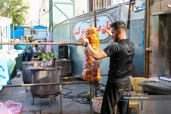 جشن مردمی میلاد امام رضا (ع) در مشهد