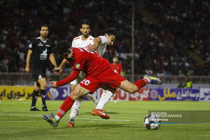 هفته بیست‌و‌نهم لیگ برتر؛ تراکتورسازی - نساجی