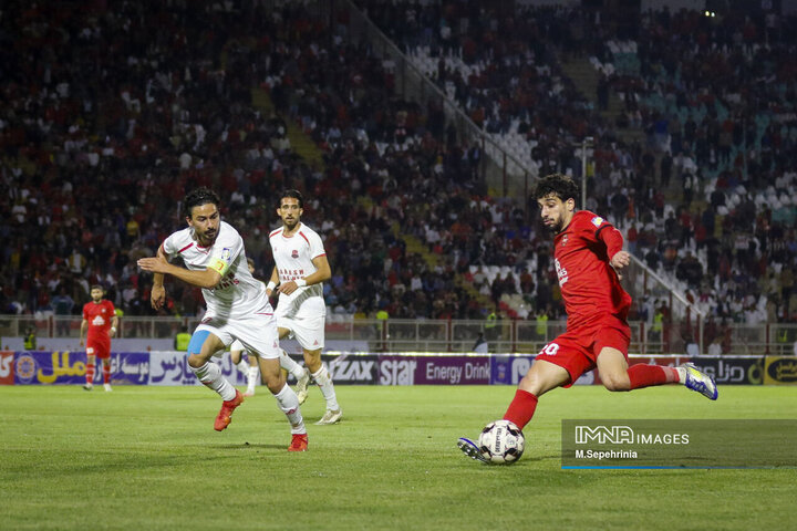 هفته بیست‌و‌نهم لیگ برتر؛ تراکتورسازی - نساجی