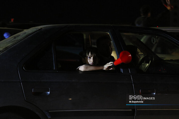 شادی مردم تبریز پس از بازی تراکتور نساجی