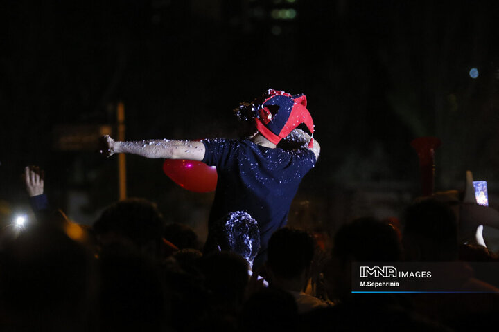 شادی مردم تبریز پس از بازی تراکتور نساجی