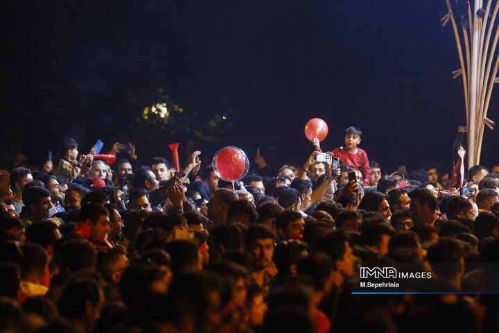 شادی مردم تبریز پس از بازی تراکتور نساجی