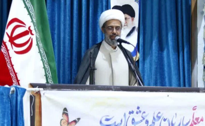 وزارت امور خارجه از حقانیت ایران در مجامع جهانی دفاع کند