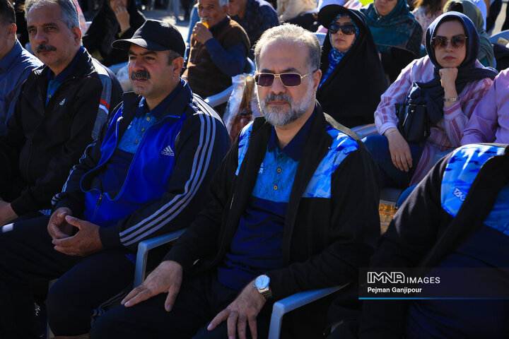 کوه‌گشت خانوادگی کارکنان شهرداری اصفهان
