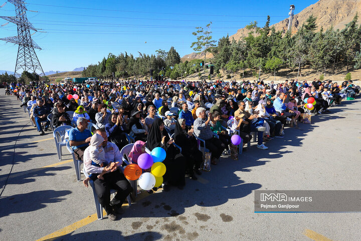 کوه‌گشت خانوادگی کارکنان شهرداری اصفهان
