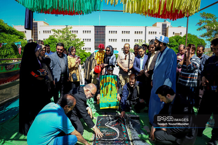 حضور کاروان «زیر سایه خورشید» در بیمارستان های همدان
