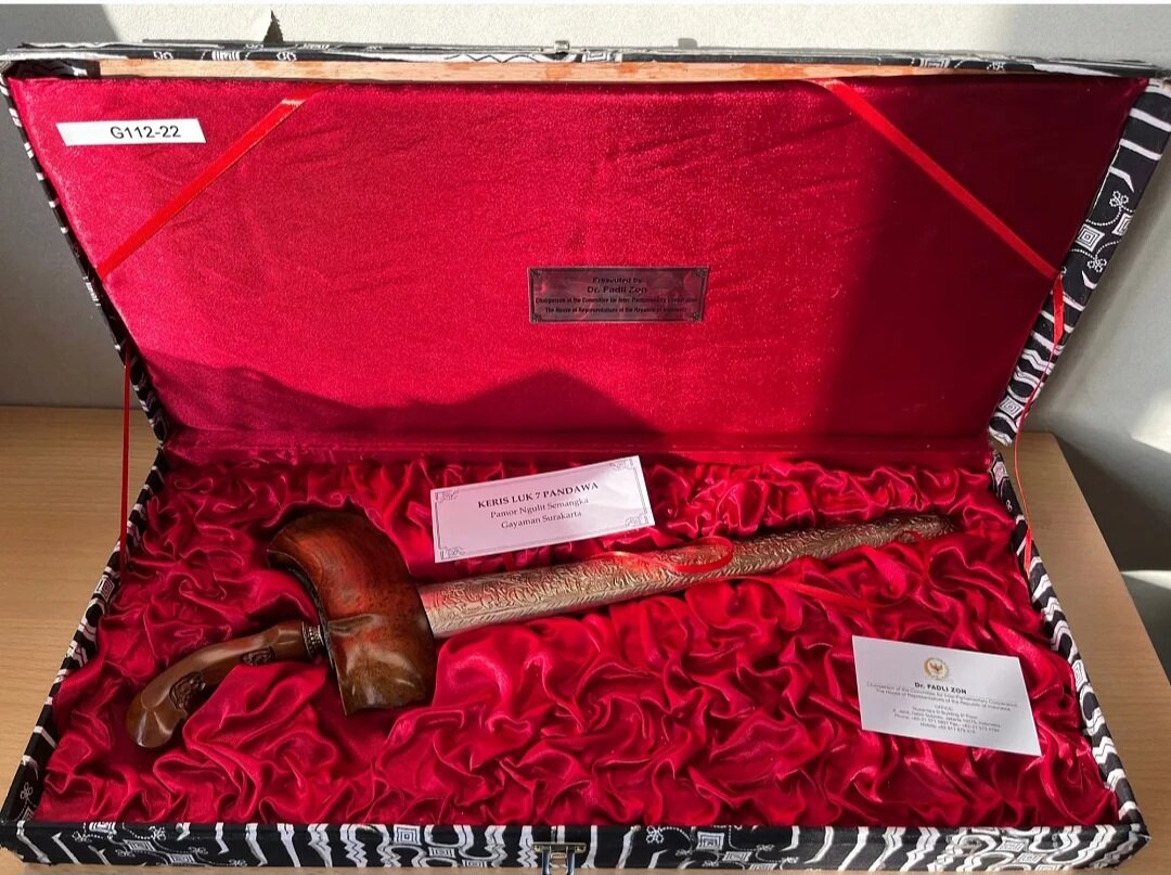 دنیای عجیب هدایای پارلمان اتحادیه اروپا