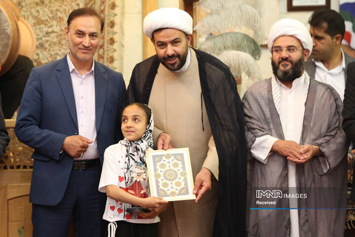 ویژه برنامه «میعاد قهرمانان با خورشید خراسان»