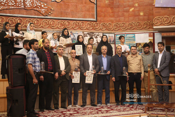 ویژه برنامه «میعاد قهرمانان با خورشید خراسان»