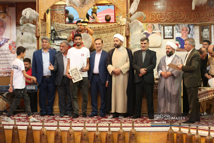 ویژه برنامه «میعاد قهرمانان با خورشید خراسان»