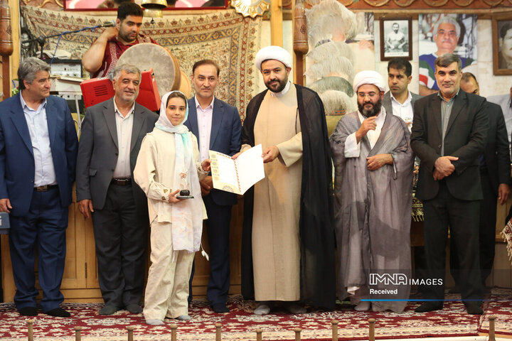 ویژه برنامه «میعاد قهرمانان با خورشید خراسان»