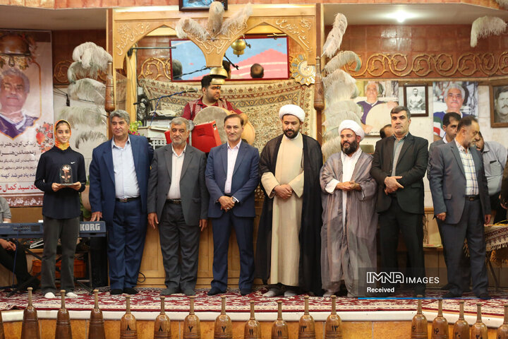 ویژه برنامه «میعاد قهرمانان با خورشید خراسان»