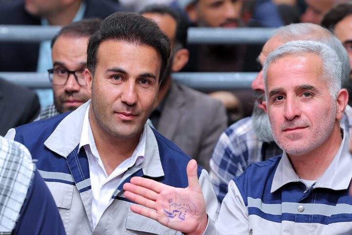 دیدار کارگران با رهبر انقلاب