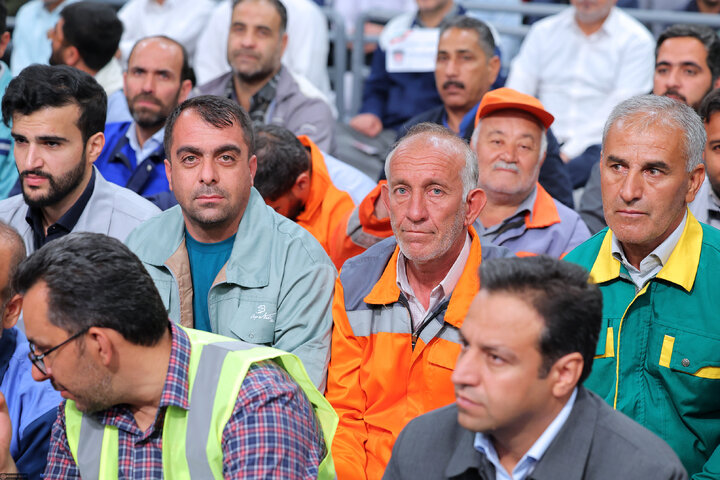 دیدار کارگران با رهبر انقلاب