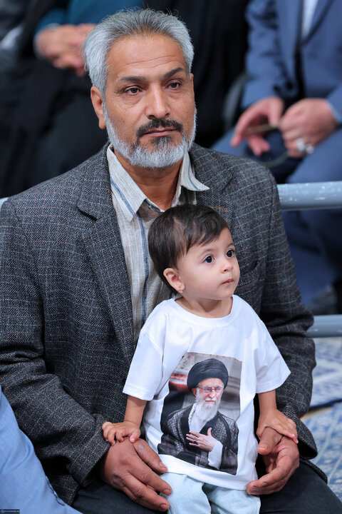 دیدار کارگران با رهبر انقلاب